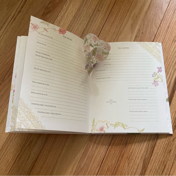 NWOT “Our Wedding Album” Keepsake (hardcover) Book w/3D pop up
Illustrations - Picture 11 of 16